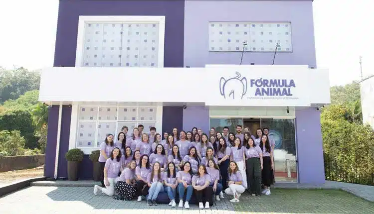 Fórmulas manipuladas para pets não convencionais: personalização e inovação em crescimento